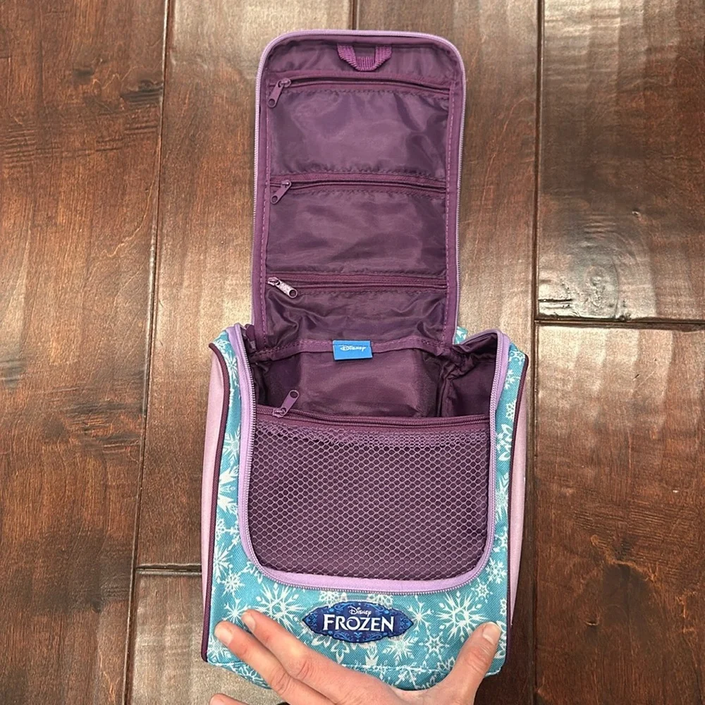 Disney Elsa and Anna Travel pouch